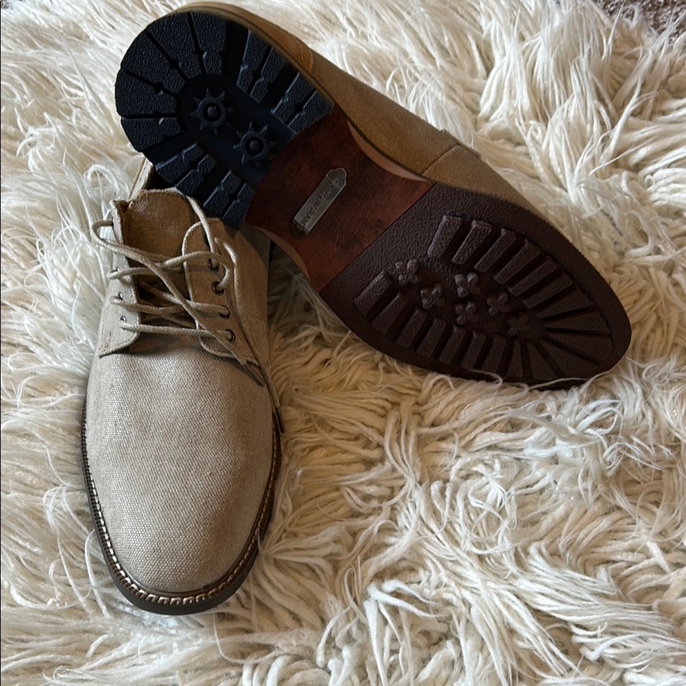 Carlo Morandi size 10 men’s Tan Oxford Shoes with Sturdy Sole and Lace-Up Design